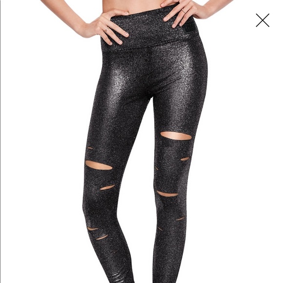 VS PINK Ultimate Foil Slashed Legging - Small -NWT - Picture 6 of 6
